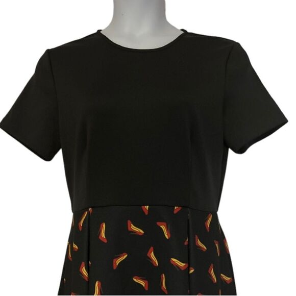 ⭐️Hutch Shoe Print Pleated Short Sleeve Office Party Mid Weight Scuba Dress - Picture 9 of 16